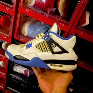 Air Jordan 4 “Motor Sport” Size 9.5